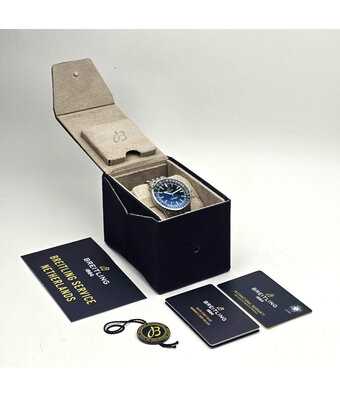Breitling Navitimer Automatic 41 NEW BREITLING SERVICE - 2023 B+P | steel green