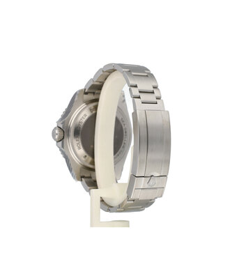 Rolex Sea-Dweller  44 NEW ROLEX SERVICE - 2019 box + papers | deep blue / d-blue / Cameron