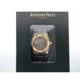 Audemars Piguet Royal Oak   NEW AP SERVICE - 1993 B+P | steel - yellow gold grey dial 1993