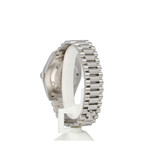 Rolex Day-Date 40 2017 box + papers | platinum ice blue diamond / baguette domed President