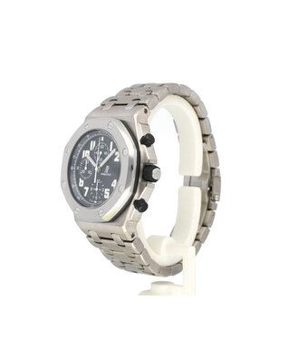 Audemars Piguet Royal Oak Offshore Chronograph 42 Titanium black | AP SERVICED