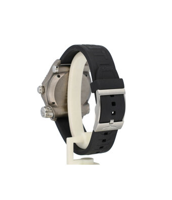 Breitling Professional Emergency 43 NEW BREITLING SERVICE - 2006 B+P | titanium black