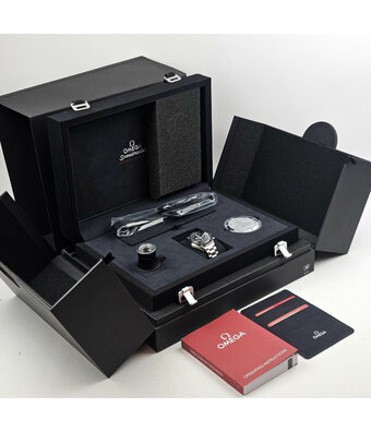 Omega Speedmaster Moonwatch Professional Co-Axial Master Chronometer Chronograph 42 2020 B+P | s