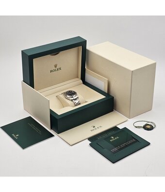 Rolex Oyster Perpetual 34 2022 box + papers | steel blue index domed Oyster