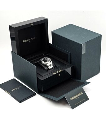 Audemars Piguet Royal Oak  41 - 2020 box + papers | steel black