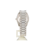 Rolex Day-Date 40 - 2022 box + papers | platina ice blue diamond / baguette