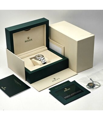 Rolex Datejust 36 - 2023 - box + papers | steel silver domed Oyster