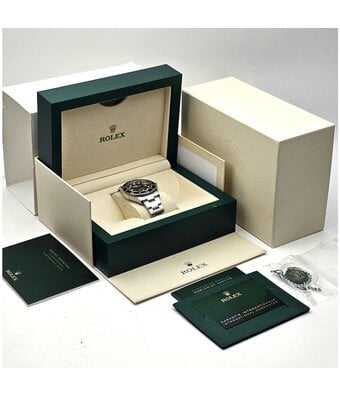 Rolex Submariner Date 41 - 2022 box + papers | steel ceramic - black Oyster