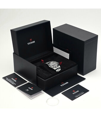 Tudor Black Bay 41 41 steel black Jubilee 2025 box + papers
