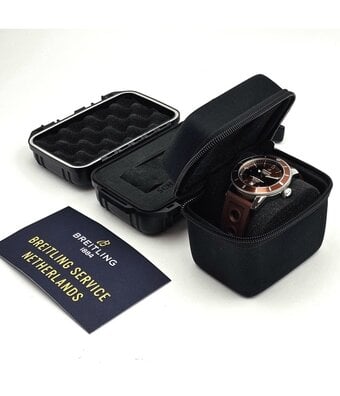 Breitling Superocean Heritage  46 steel brown rubber
