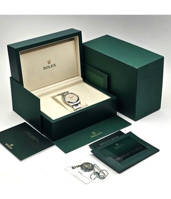 Rolex Oyster Perpetual 36 - 2026 box + papers | steel beige pastel domed Oyster