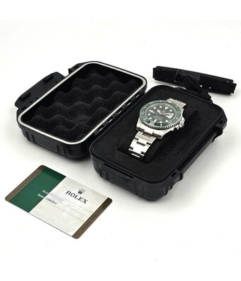 Rolex Submariner Date 40 2016 + papers | steel green - Hulk ceramic