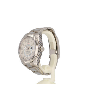 Rolex Sky-Dweller  42 NEW ROLEX SERVICE - 2014 B+P | white gold ivory roman Oyster