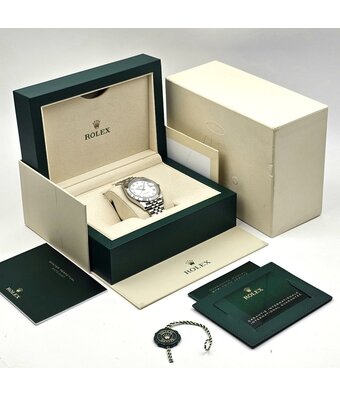 Rolex Datejust 41 - 2022 box + papers | steel - white gold roman Jubilee