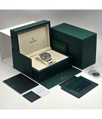 Rolex GMT-Master II 40 - 2025 box + papers | steel Pepsi blue - red ceramic Oyster