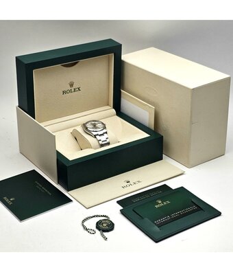 Rolex Datejust 36 - 2024 - box + papers | steel silver domed Oyster
