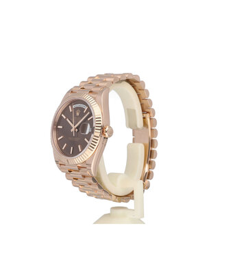 Rolex Day-Date 40 NEW ROLEX SERVICE - 2024 B+P | rose gold choco / brown President