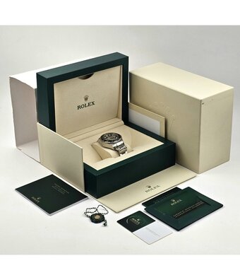 Rolex Sea-Dweller  44 NEW ROLEX SERVICE - 2020 B+P | steel black dial Oyster