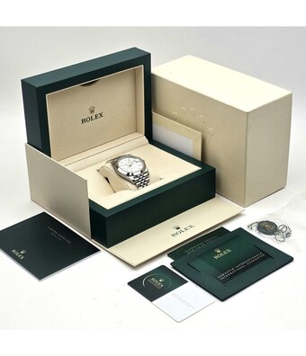 Rolex Datejust 41 NEW ROLEX SERVICE - 2020 B+P | silver index domed Jubilee