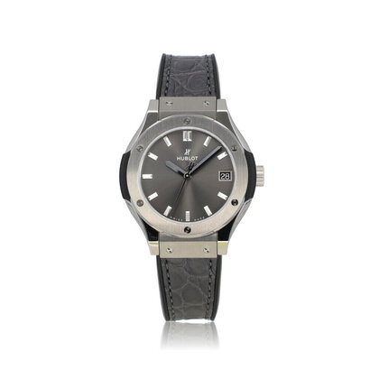 Classic Fusion Titanium 33 - 2025 box + e-warranty | titanium grey box rubber / leather