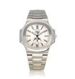 Patek Philippe Nautilus Annual Calendar  - 2015 B+P | Annual Calendar white from