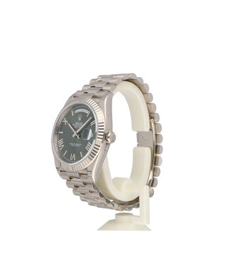 Rolex Day-Date 40 NEW ROLEX SERVICE - 2018 B+P | white gold President green / olive / money