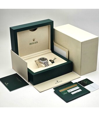 Rolex Day-Date 40 NEW ROLEX SERVICE - 2018 B+P | white gold President green / olive / money