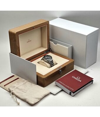 Omega Seamaster Planet Ocean 600M 44 - 2020 box + papers | steel black