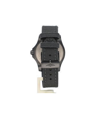 Breitling Avenger Blackbird 44 NEW BREITLING SERVICE - 2017 B+P | titanium black