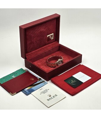 Rolex Yacht-master 29 NEW ROLEX SERVICE - 1997 B+P | yellow gold white