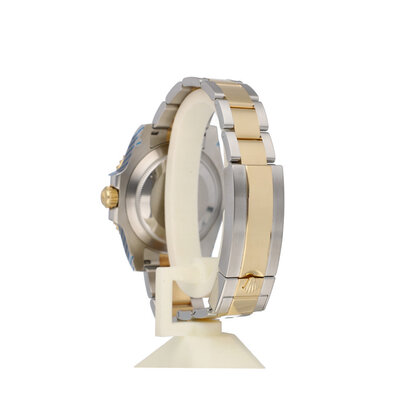 Submariner Date 40 2018 box + papers | steel - yellow gold blue - bluesy - sunburst cerami
