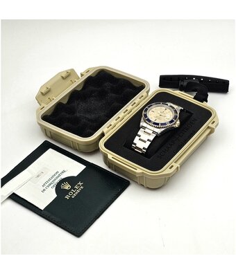 Rolex Submariner Date 40 SERTI - 1997 + papers | steel - gold sultan sapphire diamond blue - blu