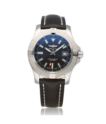 Breitling Avenger Automatic 43 - 2021 box + papers | steel black leather