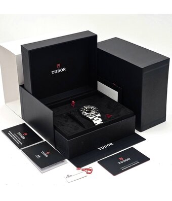 Tudor Black Bay 54 37 - 2024 box + papers | steel black rivet