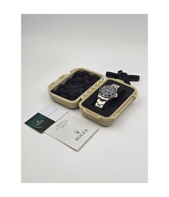Rolex Sea-Dweller 4000 40 NEW ROLEX SERVICE - 2004 + papers | steel black Oyster