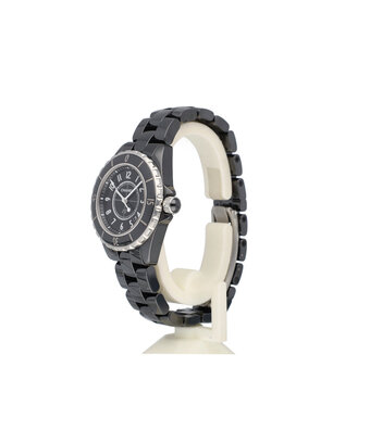 CHANEL J12 Black Classic 33 - 2020 box + papers | ceramic black