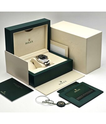 Rolex Air-king 40 steel black domed Oyster 2022 box + papers