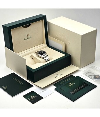 Rolex Oyster Perpetual 36 NEW ROLEX SERVICE - 2025 box + papers | steel blue domed sunburst - me