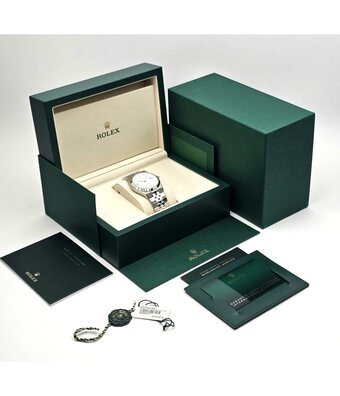 Rolex Land-Dweller 40 40 - 2025 B+P | steel white honeycomb Jubilee
