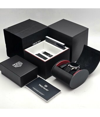TAG Heuer Connected  45 - 2022 box + papers | steel