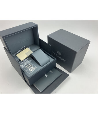 TAG Heuer Aquaracer Professional 200 40 steel black 2025 box + papers
