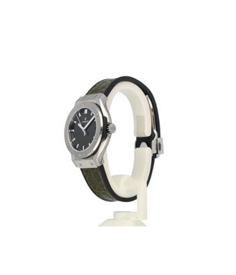 Hublot Classic Fusion Titanium Green 33 - 2025 box + e-warranty | green rubber / leather