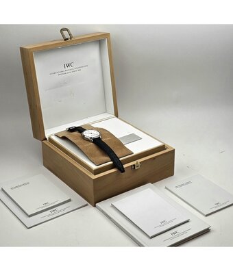 Omega Seamaster Aqua Terra 150M 39 steel black date + box