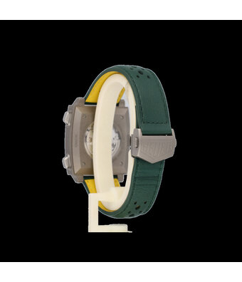 TAG Heuer Monaco Chronograph Racing Green 39 - 2025 box + papers | titanium silver yellow - green li