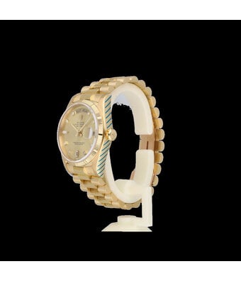 Rolex Day-Date 36 NEW ROLEX SERVICE - 1988 | yellow gold bark diamond - baguette tight President