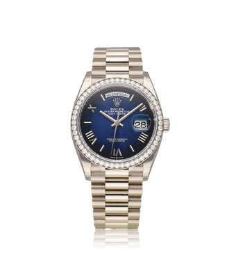 Rolex Day-Date 36 36 white gold silver dial factory diamond bezel President