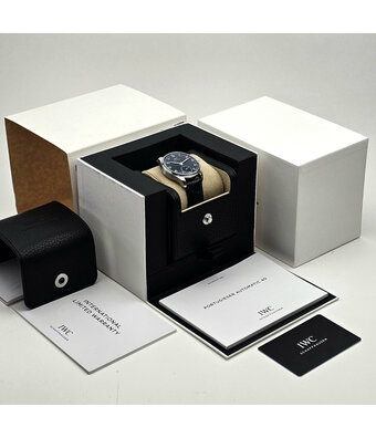 IWC Portugieser Automatic 40 NEW IWC STRAP - 2025 box + papers | steel green