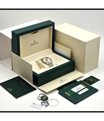 Rolex Datejust 36 NEW ROLEX SERVICE - 2019 B+P | silver roman diamond steel - gold Jubilee