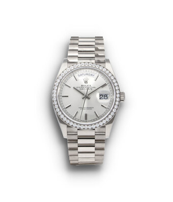 Rolex Day-Date 36 36 white gold silver dial factory diamond bezel President