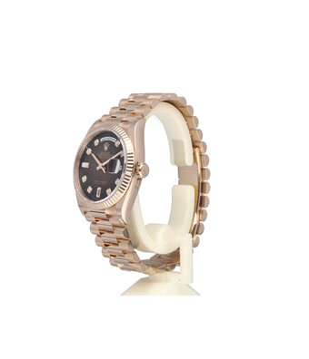 Rolex Day-Date 36 2021 box + papers | rose gold brown Ombre baguette President
